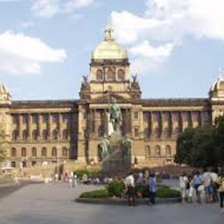 Cosy Warm Apartment In The Heart Of Prague. Luaran gambar
