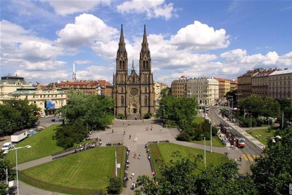 Cosy Warm Apartment In The Heart Of Prague. Luaran gambar