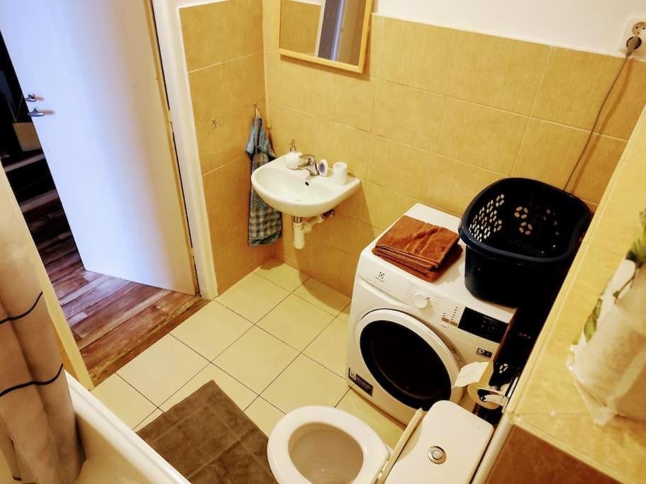 Cosy Warm Apartment In The Heart Of Prague. Luaran gambar