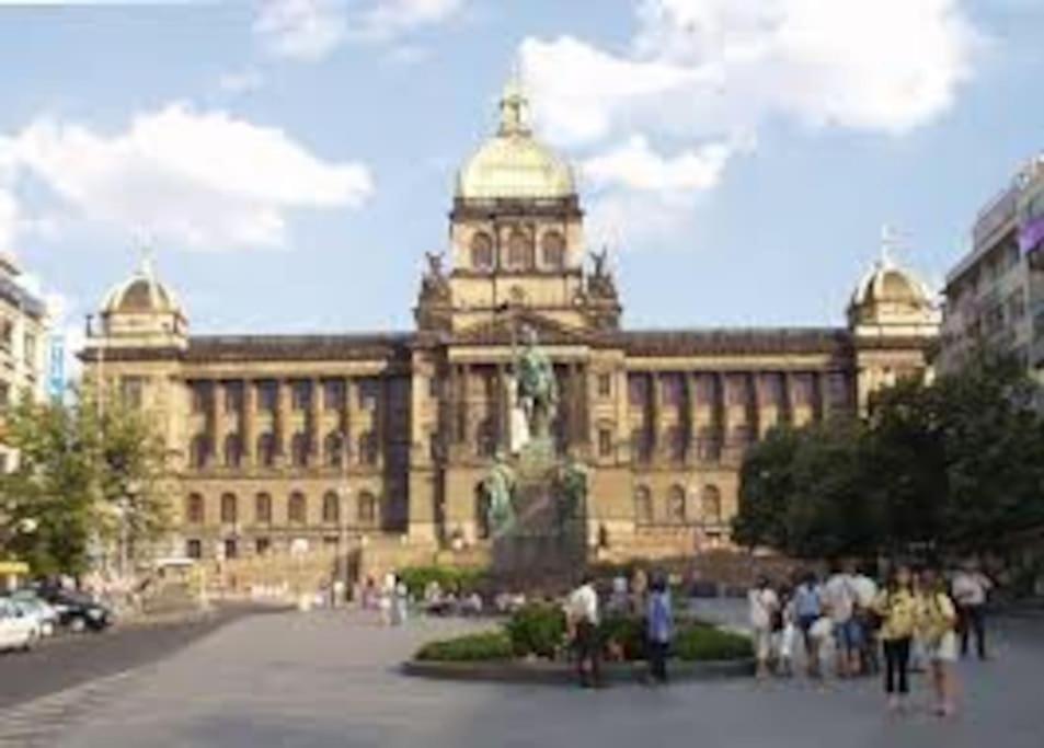 Cosy Warm Apartment In The Heart Of Prague. Luaran gambar